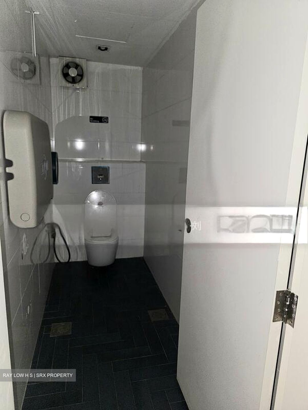 Sembawang Hills Estate (D20), Shop House #486895871